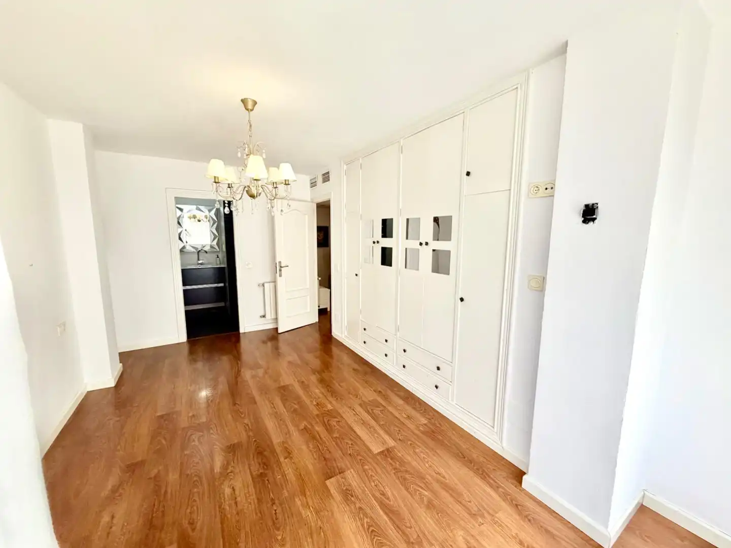 Dormitori de Pis en venda en  Murcia Capital amb Aire condicionat, Parquet i Traster