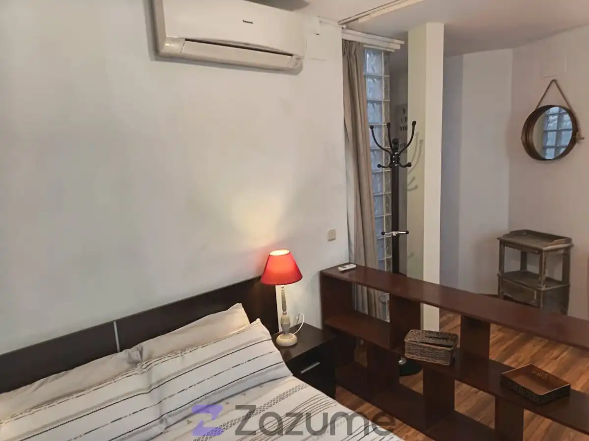Bedroom of Flat for rent in Toledo  with Air Conditioner, Heating and Parquet flooring