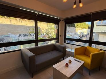 Loft amb balcó de lloguer a Calle Poeta Blas de Loma