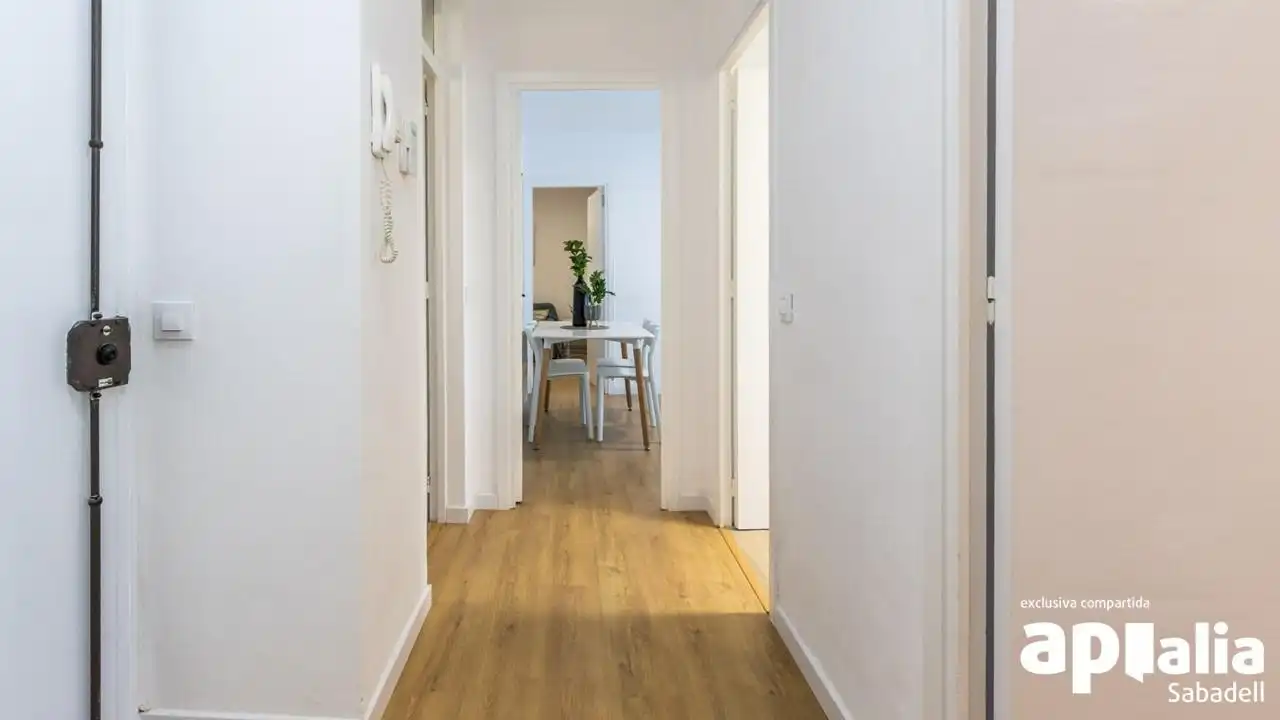 Piso en venta en Sabadell con Aire acondicionado, Calefacción y Parquet