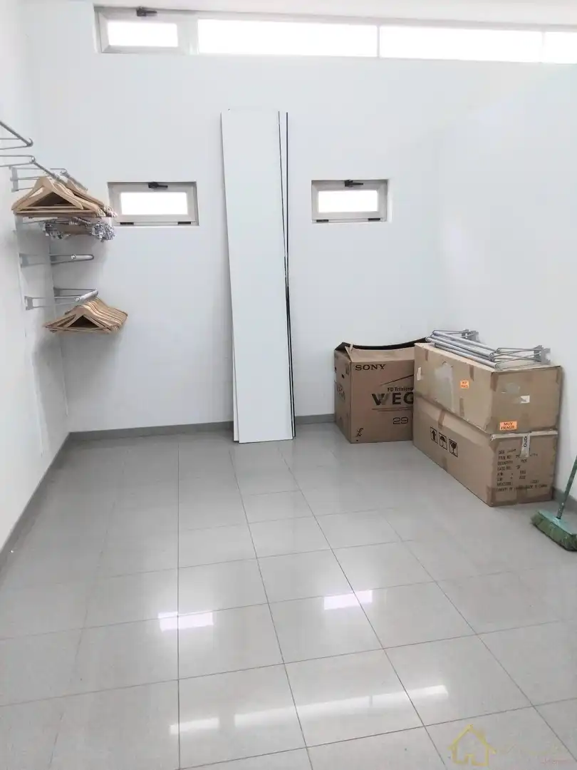 Local comercial en venta en Recatelo - O Carme, imagen 9