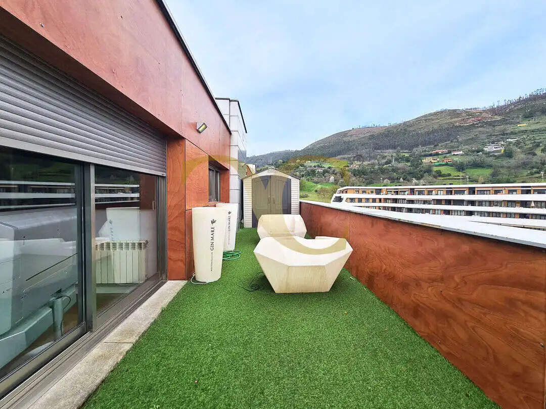 Terrasse von Maisonette zum Verkauf in Oviedo  mit Heizung, Privatgarten und Terrasse