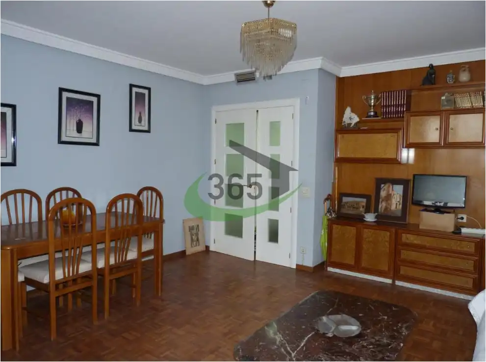 Comedor de Piso en venta en Madrid con Aire acondicionado y Amueblado