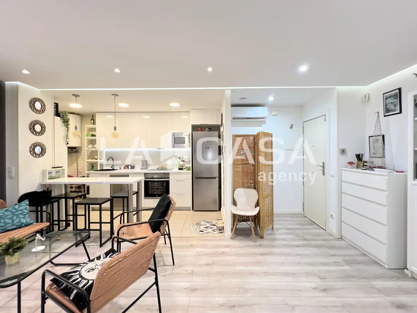 Flat for sale in Badalona  with Balcony