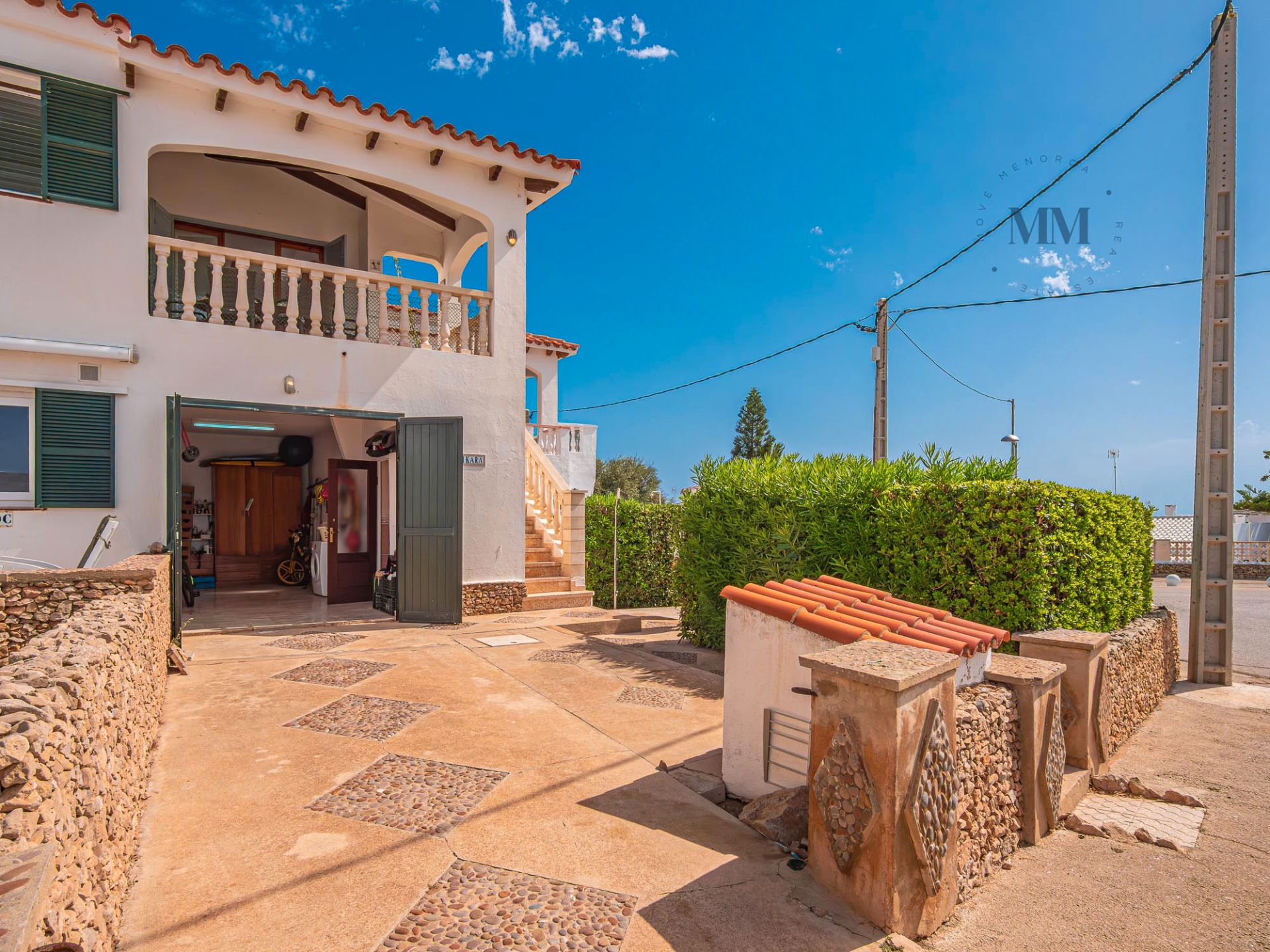 Exterior view of House or chalet for sale in Es Mercadal  with Air Conditioner, Terrace and Furnished
