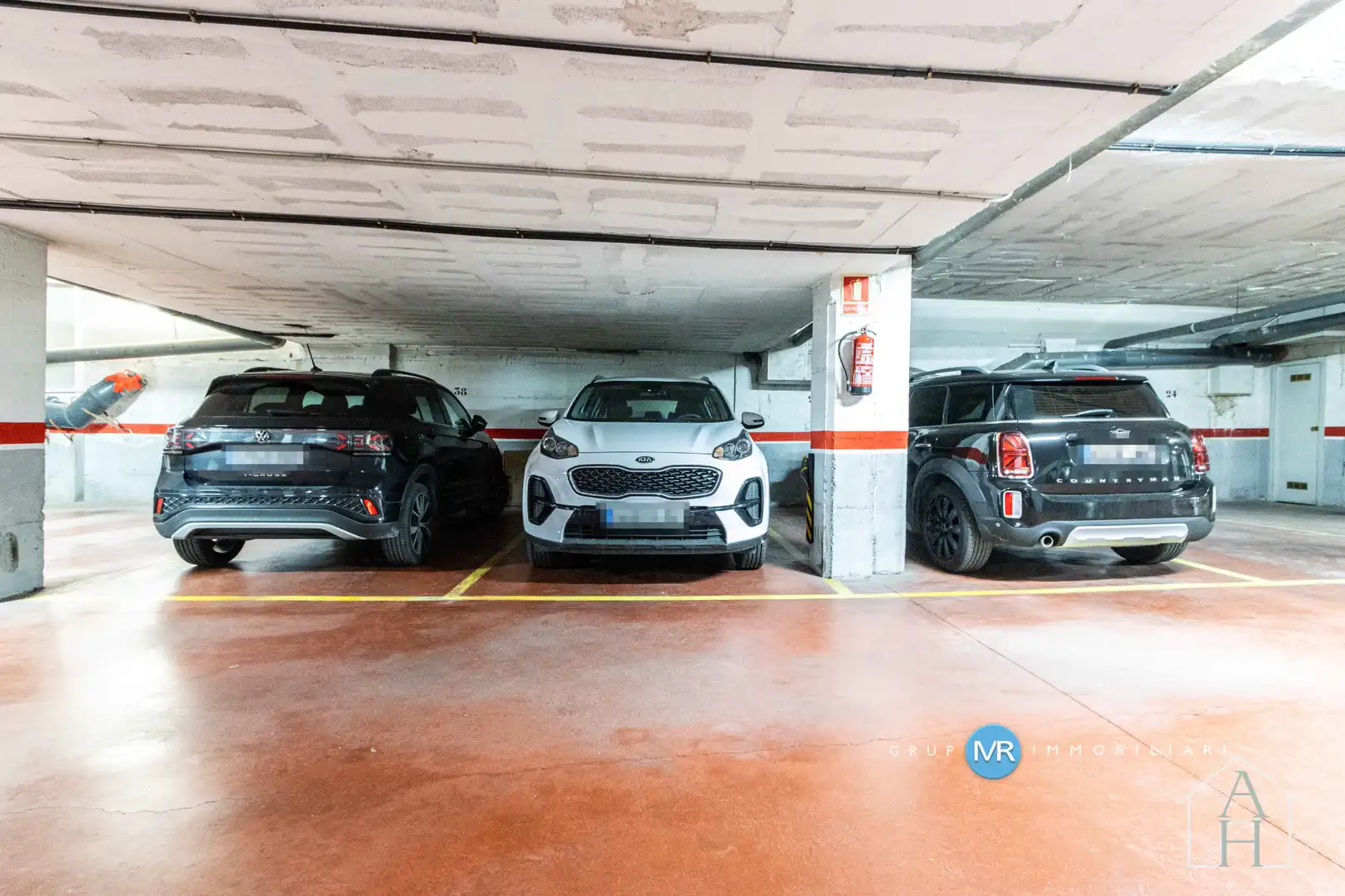 Parking of Flat for sale in Terrassa  with Air Conditioner, Heating and Parquet flooring