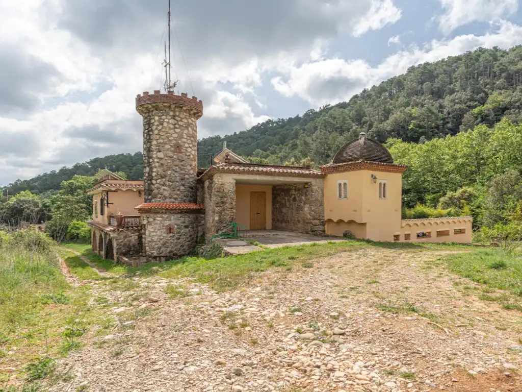Vista exterior de Casa o xalet en venda en Cabanelles
