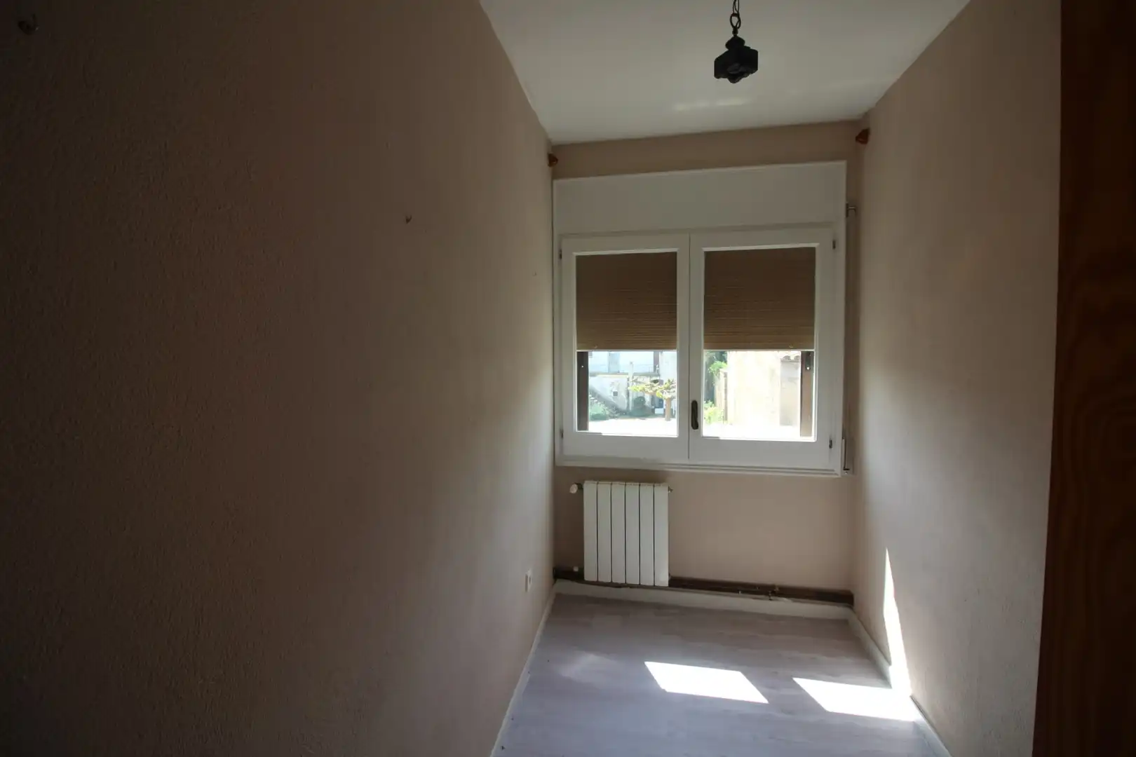 Bedroom of Houses for sale in Garrigàs  with Heating and Terrace