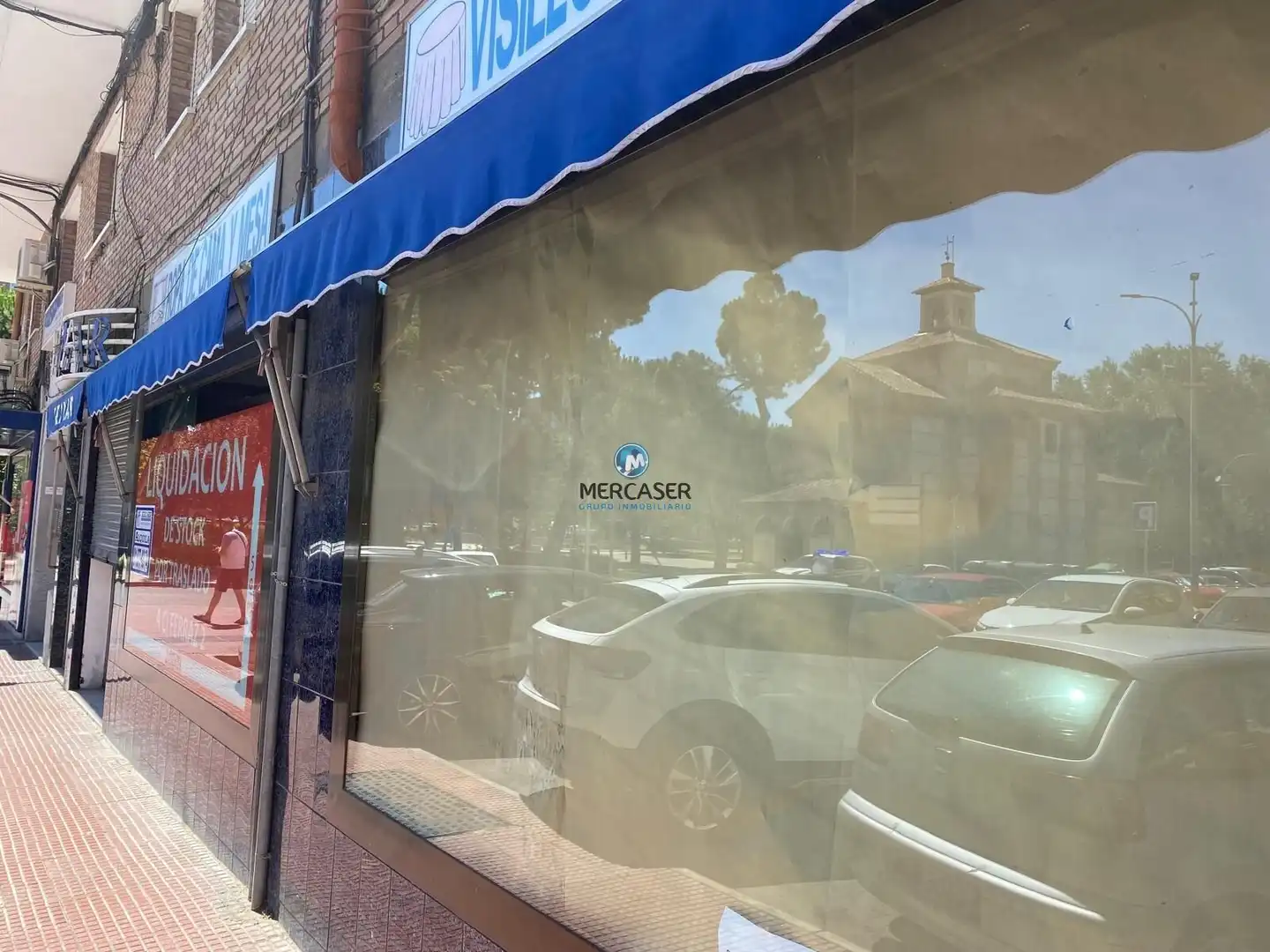 Local comercial de lloguer a Caballería Española, imagen 3