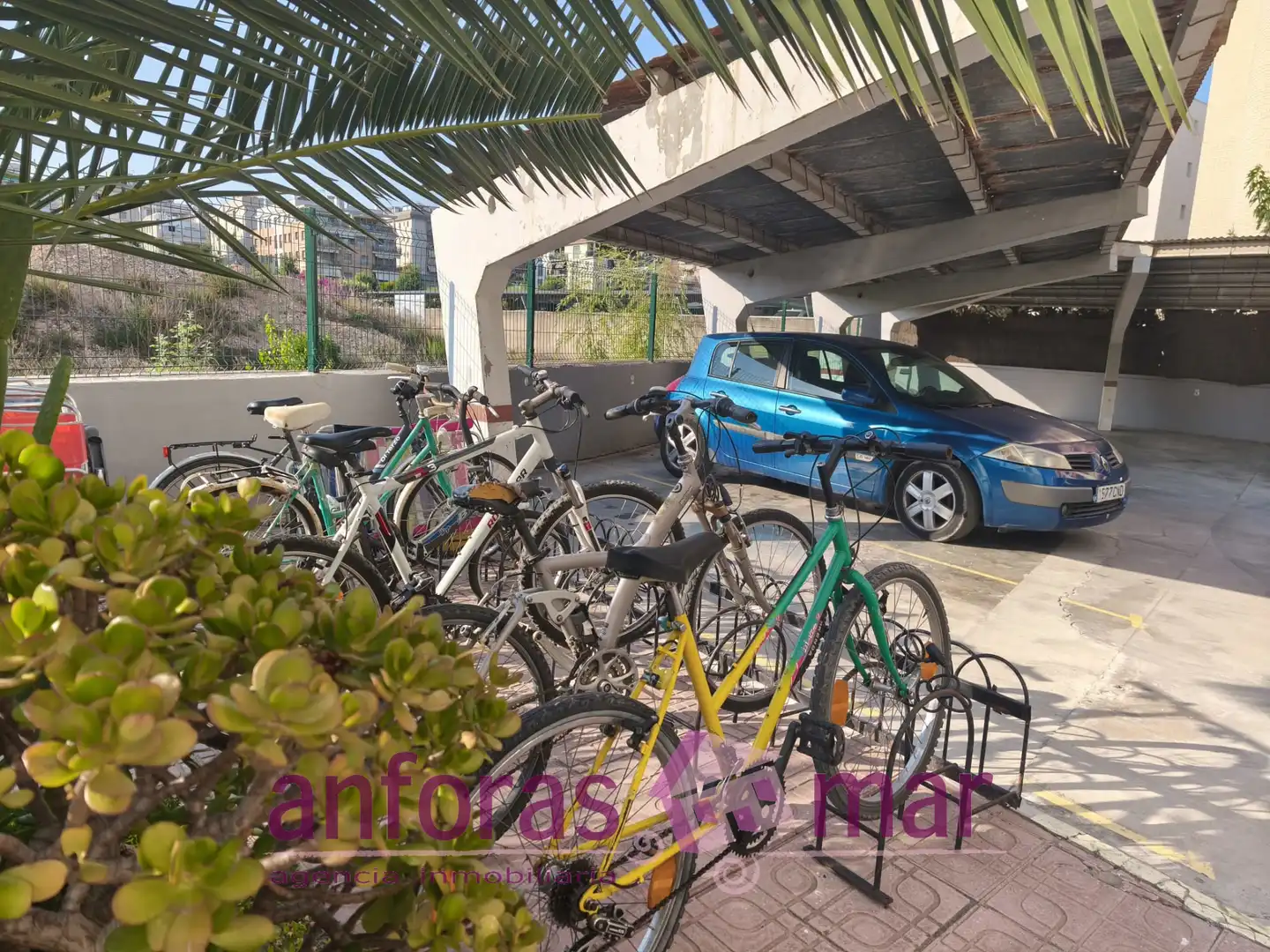 Parking de Piso en venta en Torredembarra con Calefacción y Terraza