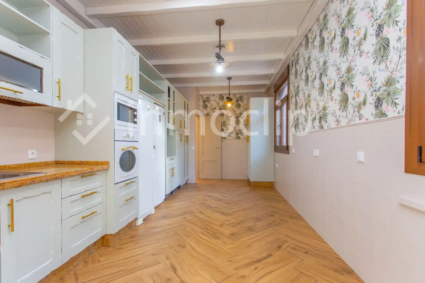 Houses for sale in CALLE GONZÁLEZ GORDON, Parque Avenida
