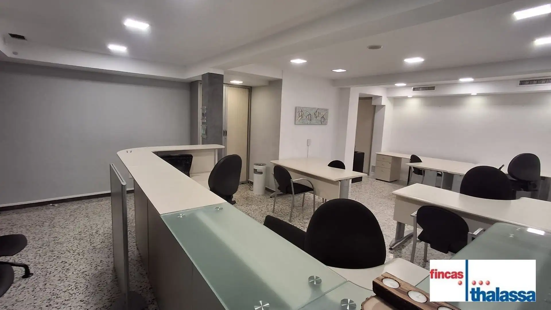 Büro zum Verkauf in Lloret de Mar mit Klimaanlage, Heizung und Möbliert