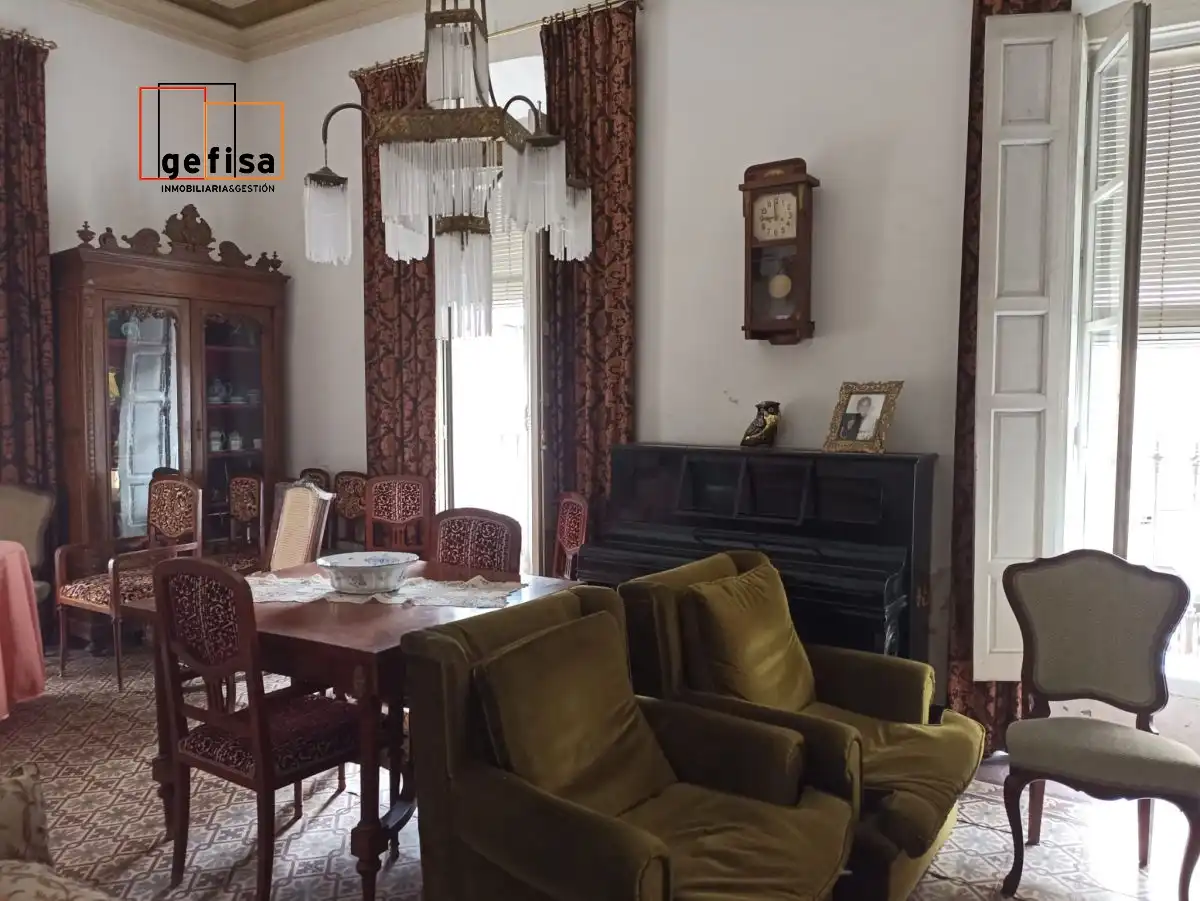 Casa con terraza en venta en Manzanares, imagen 8