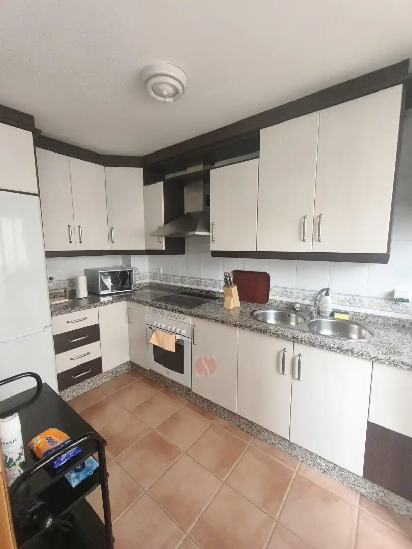 Cocina de Piso en venta en Maracena con Balcón
