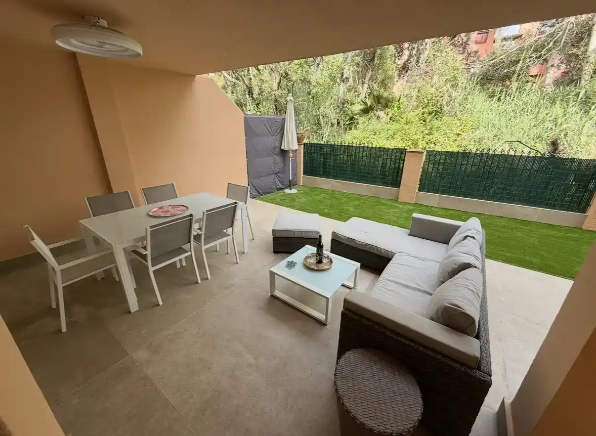 Terraza de Piso en venta en Marbella con Aire acondicionado, Piscina y Balcón