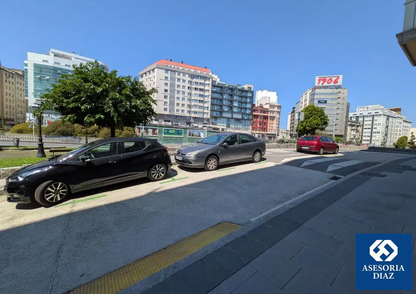 Parkplatz von Garage zur Miete in A Coruña Capital 