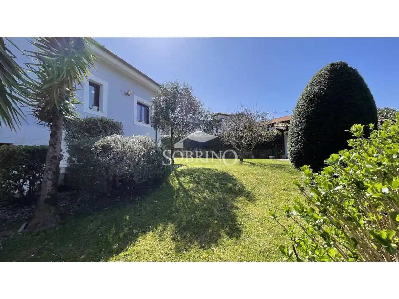 Jardí de Casa o xalet en venda en Llanes amb Calefacció, Jardí privat i Terrassa