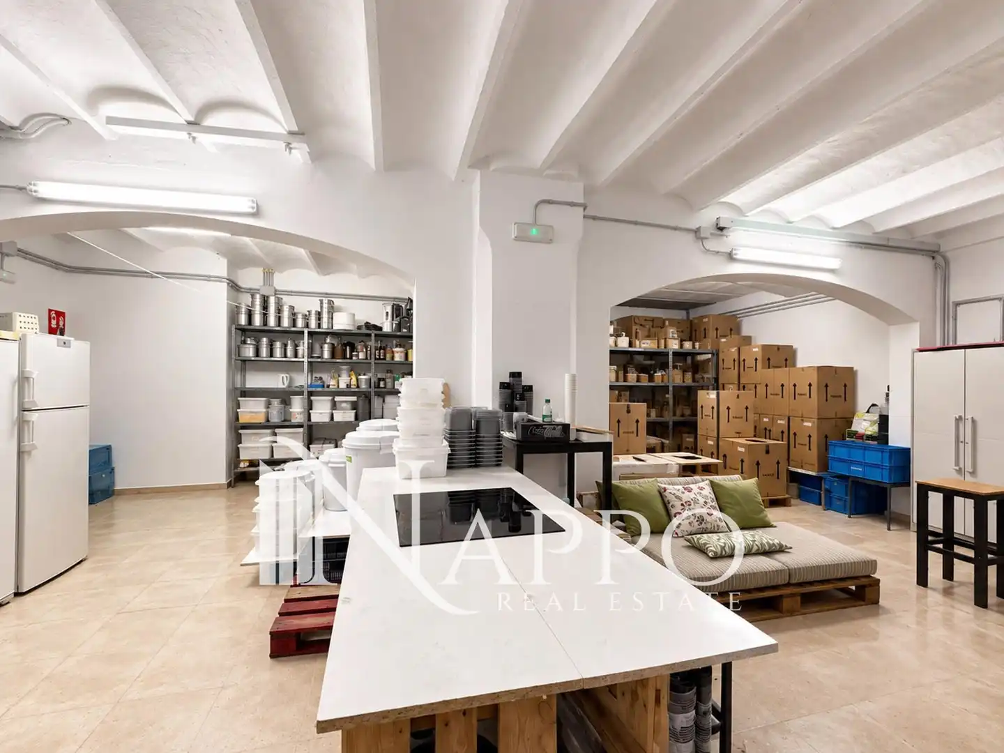 Local comercial en traspàs a Oms, imagen 13