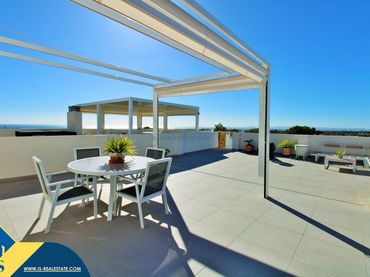 Pis amb piscina en venda a Orihuela Costa