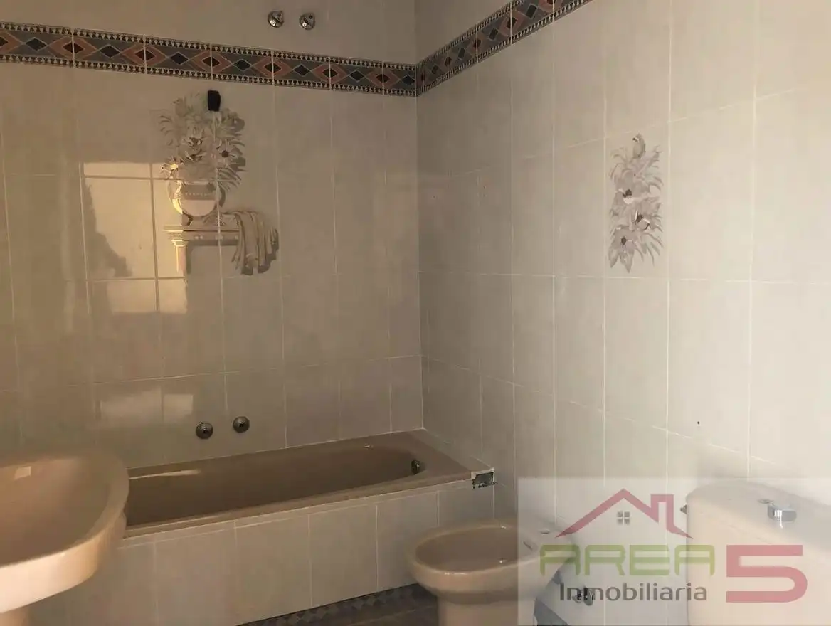 Appartamento con terrazza in vendita a Castuera, imagen 9