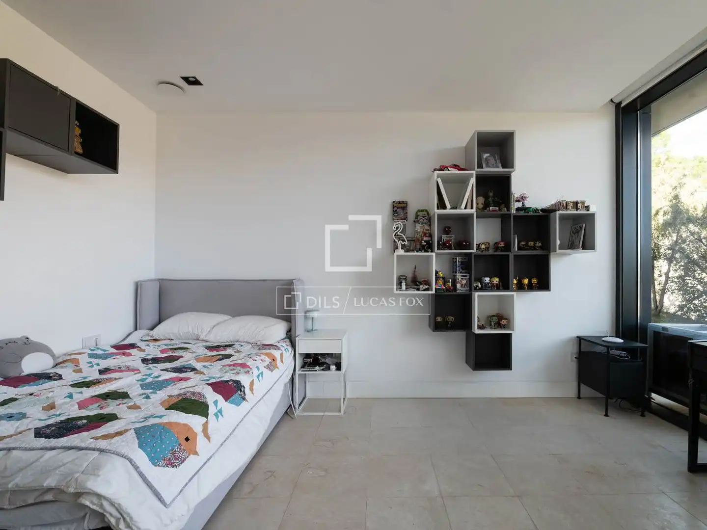 Dormitori de Casa o xalet en venda en Torrelodones amb Jardí privat, Terrassa i Traster