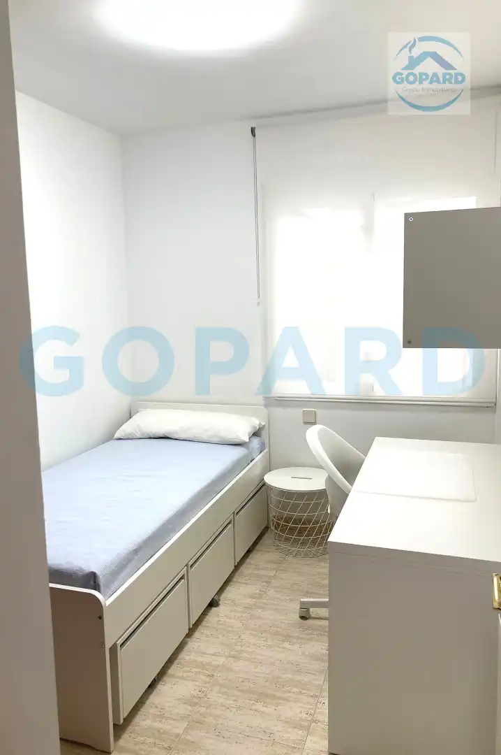 Room in Villanueva de la Cañada ciudad