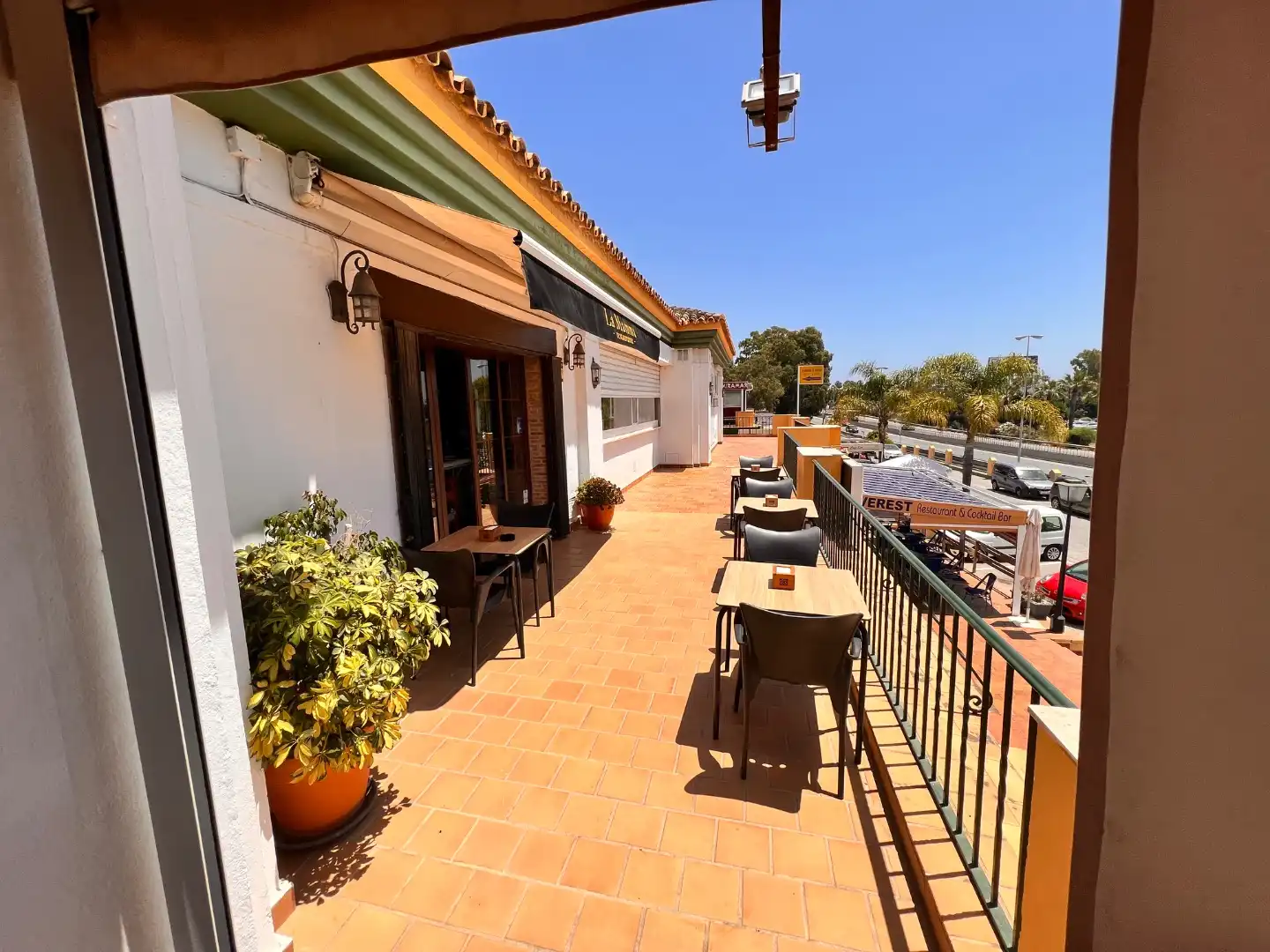 Local comercial en traspaso en Calle Nueva Atalaya 21, imagen 2