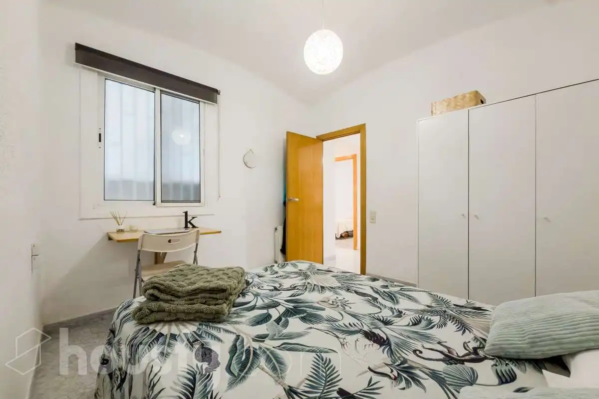Habitación de Planta baja en venta en Barcelona con Aire acondicionado, Calefacción y Amueblado