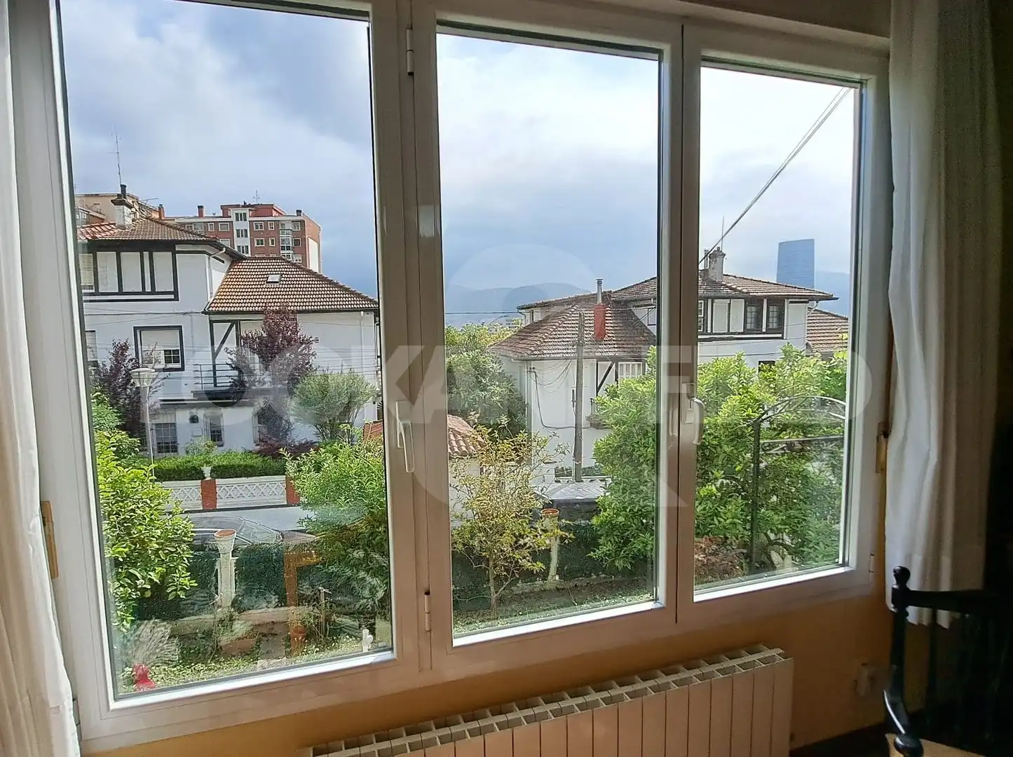 Terrassa de Casa o xalet en venda en Bilbao  amb Calefacció, Jardí privat i Terrassa