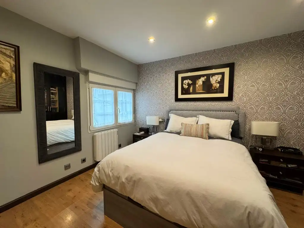 Habitación de Piso en venta en Gijón  con Calefacción, Parquet y Horno