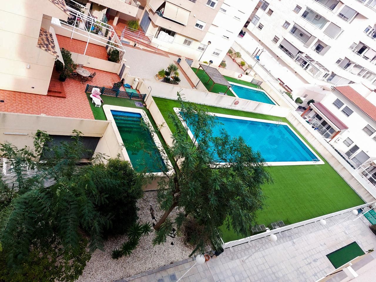 Piscina de Pis de lloguer en Elche / Elx amb Terrassa, Moblat i Piscina comunitària