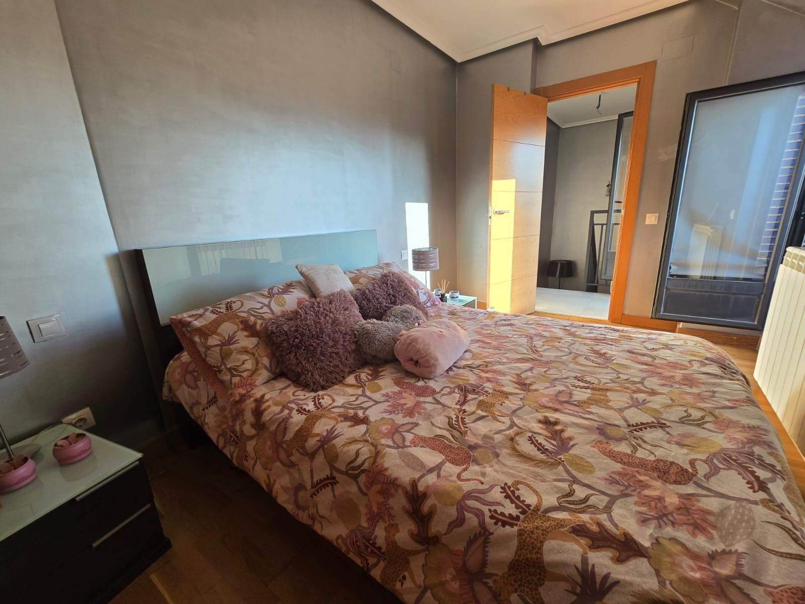 Habitación de Ático en venta en Villamediana de Iregua con Calefacción, Terraza y Trastero