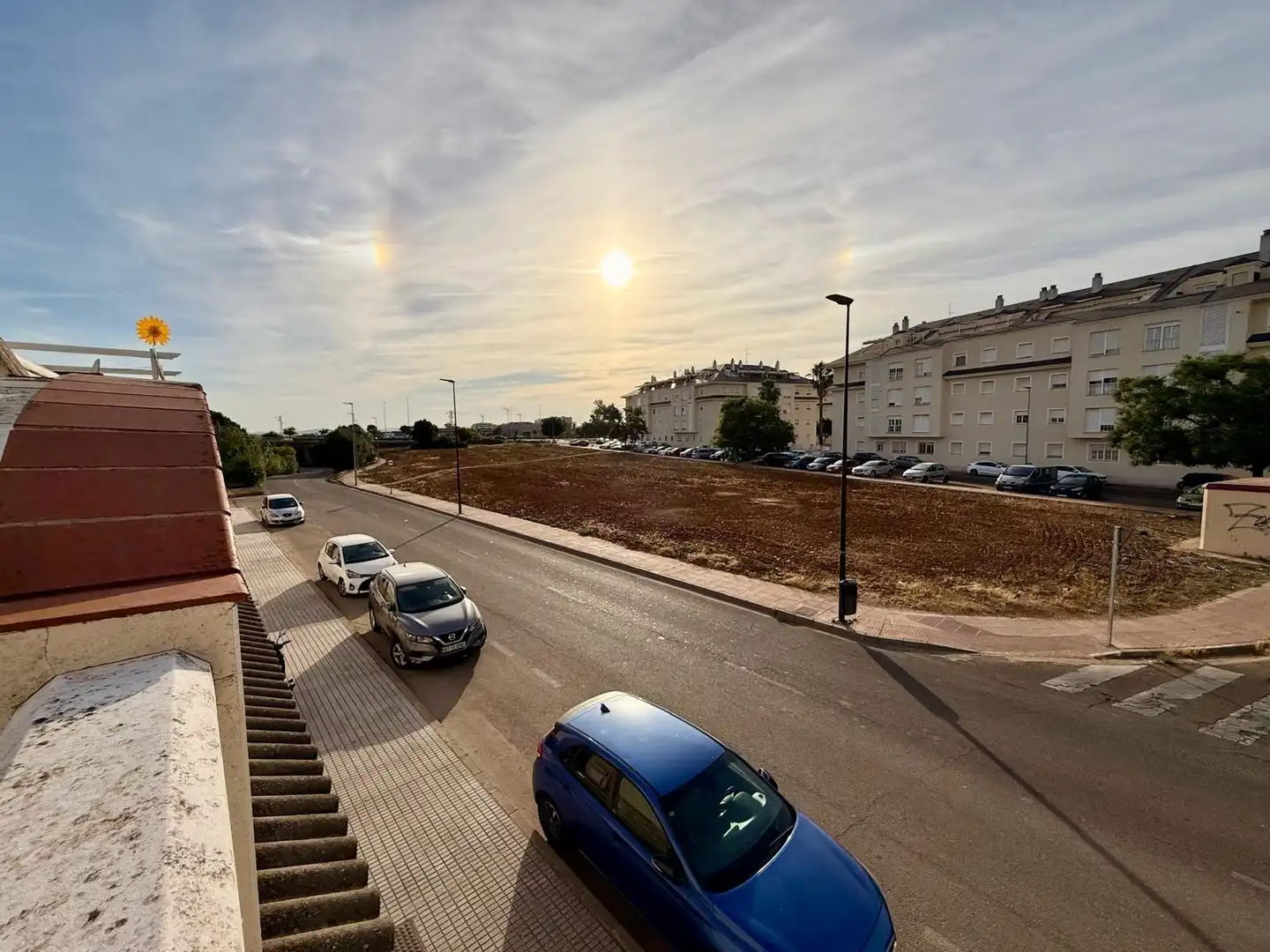 Parkplatz von Einfamilien-Reihenhaus zur Miete in Badajoz mit Klimaanlage, Heizung und Terrasse