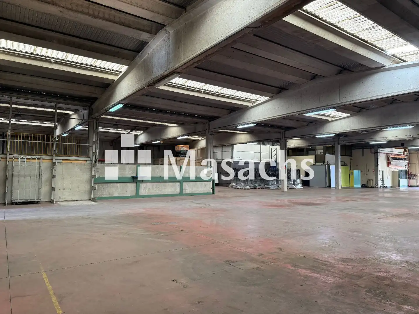Industrial building to rent in Centre, imagen 5