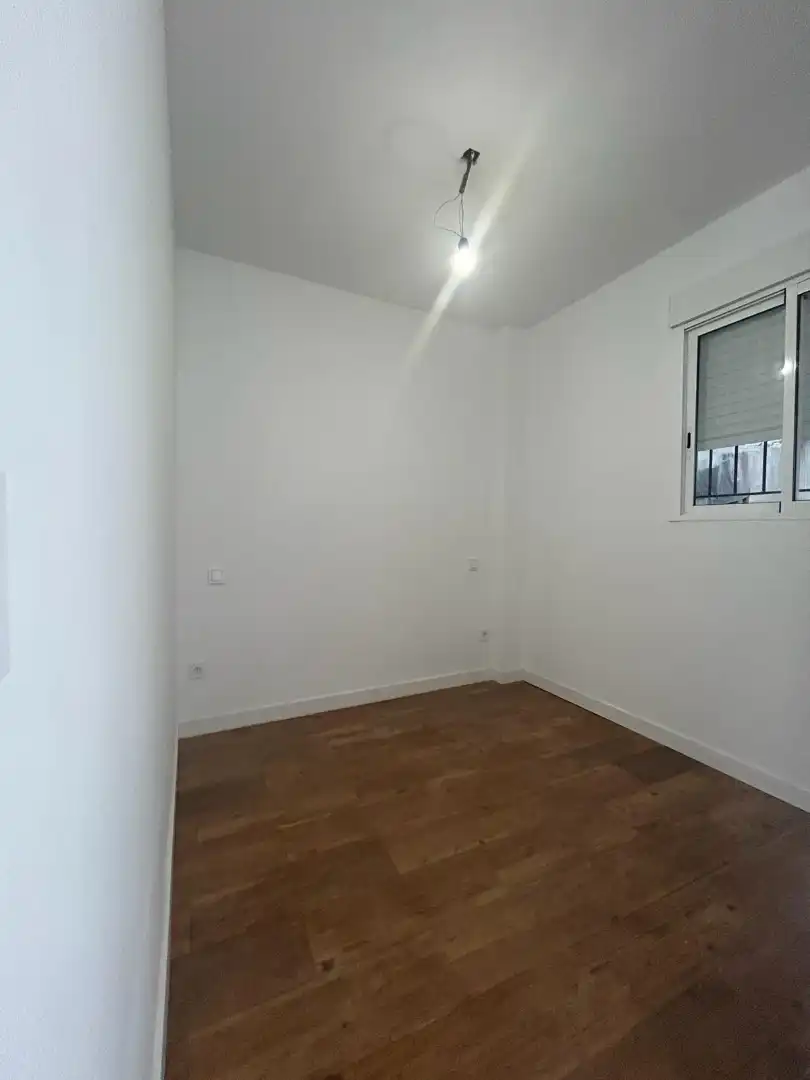 Oficina en venta en Calle de Fray José Cerdeiriña, Las Águilas
