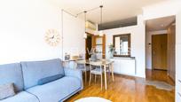 Sala d'estar de Apartament en venda en  Barcelona Capital amb Aire condicionat, Calefacció i Parquet