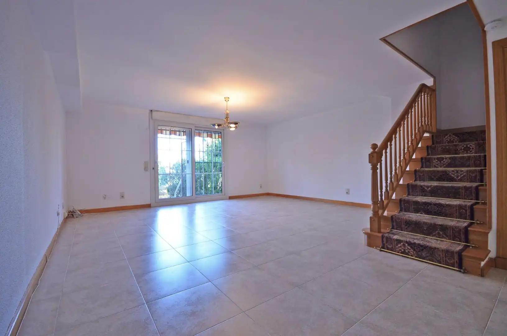 Living room of Detached homes for sale in Zaragoza