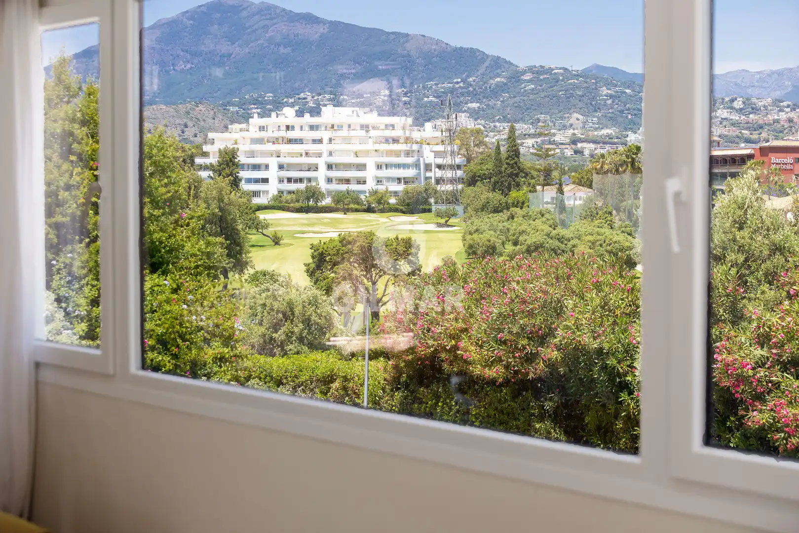 Exterior view of Detached homes for sale in Marbella  with Heating, Private garden and Swimming Pool