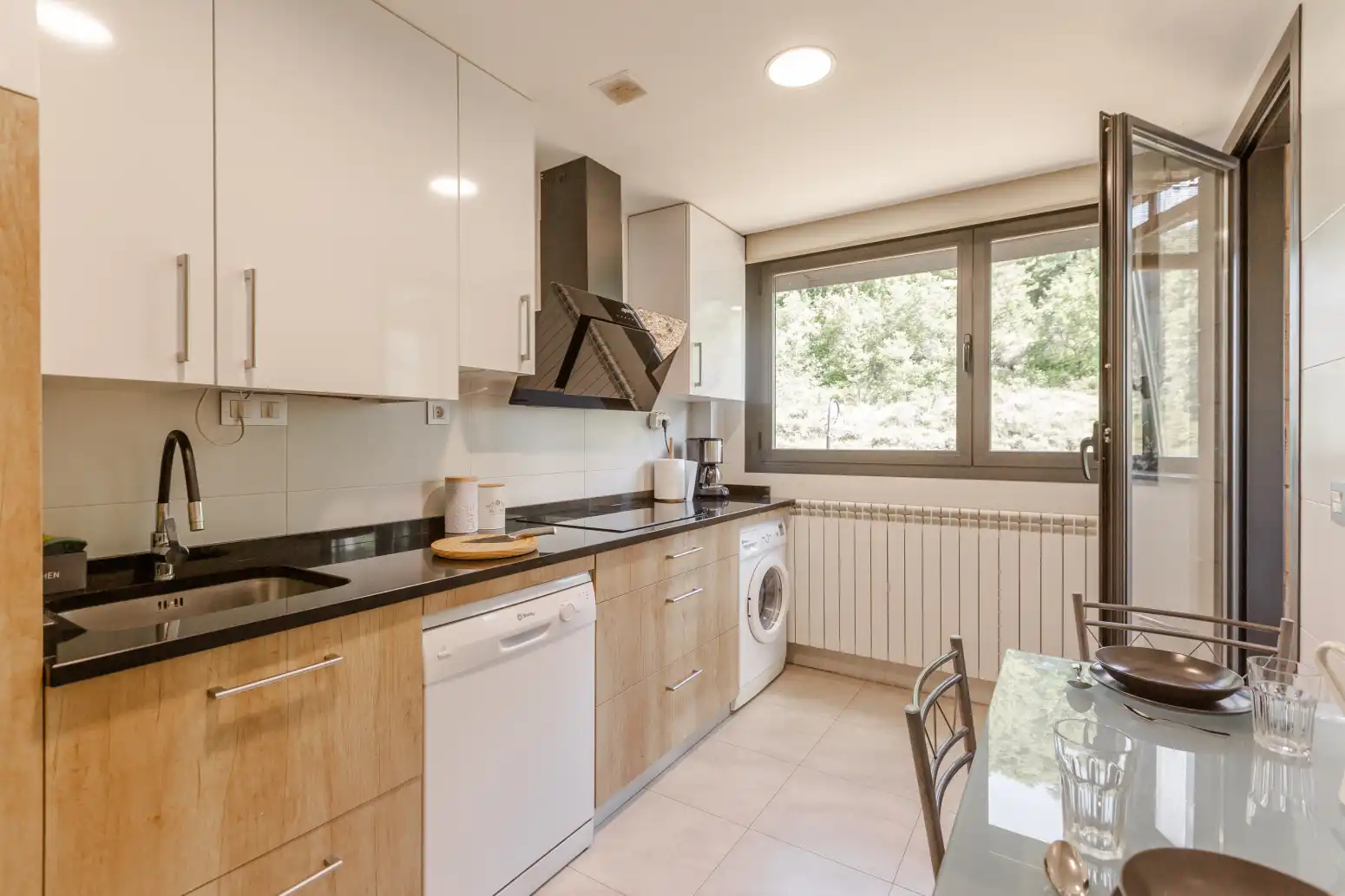 Cocina de Ático en venta en Huarte / Uharte con Calefacción, Parquet y Terraza