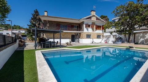 CASA EXCLUSIVA EN TIANA A CUATRO VIENTOS