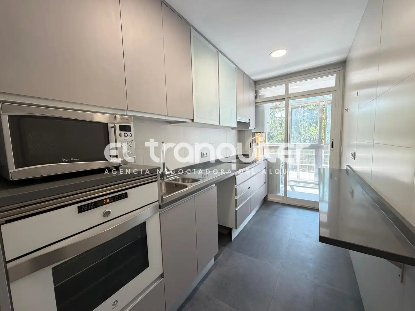 Kitchen of Flat for rent in Móstoles  with Terrace, Furnished and Washing machine