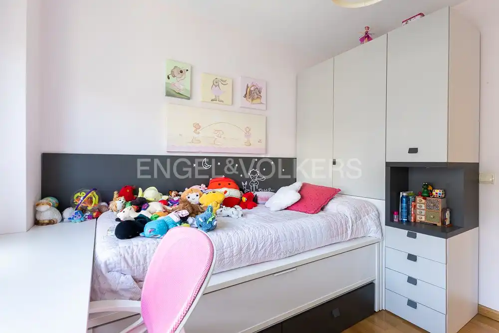 Habitación de Piso de alquiler en Valencia con Aire acondicionado, Calefacción y Parquet