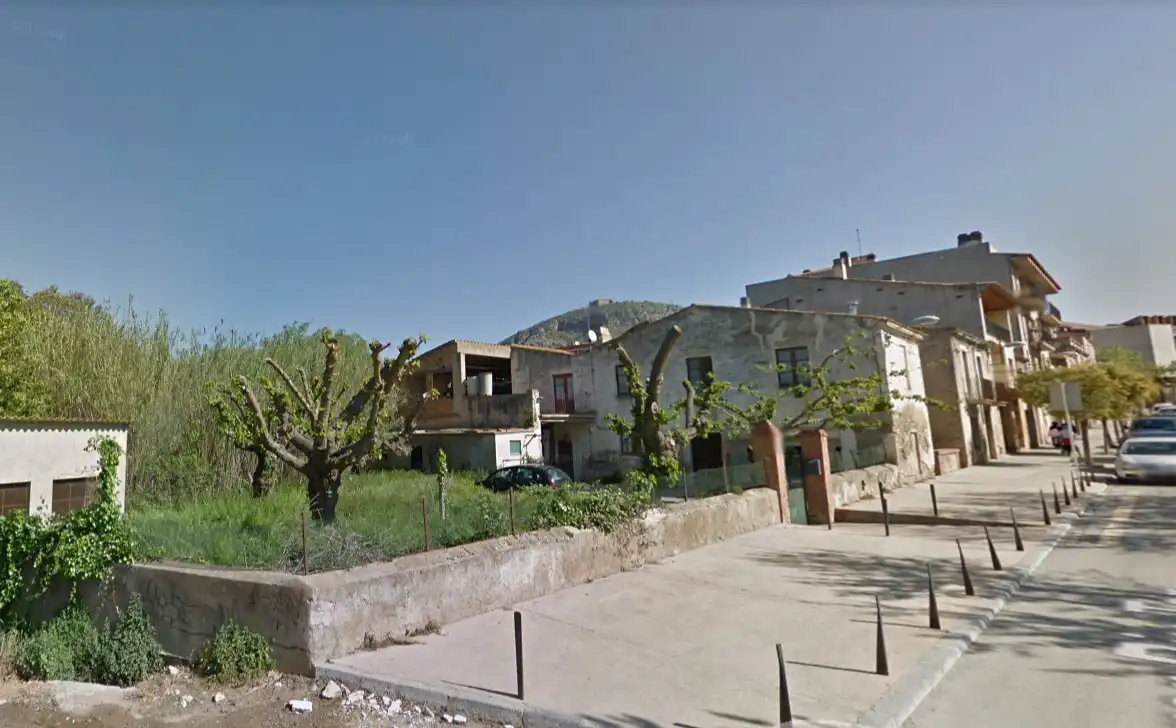 Terreny residencial en venda a Torroella de Montgrí
