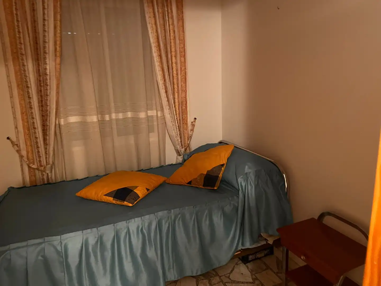 Habitación de Casa o chalet en venta en Vara de Rey con Amueblado