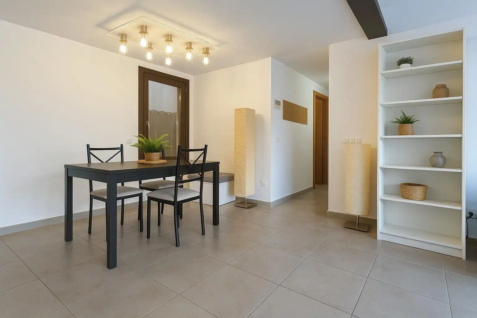 Piso con ascensor en venta en Plaça de Raimundo Clar, imagen 4