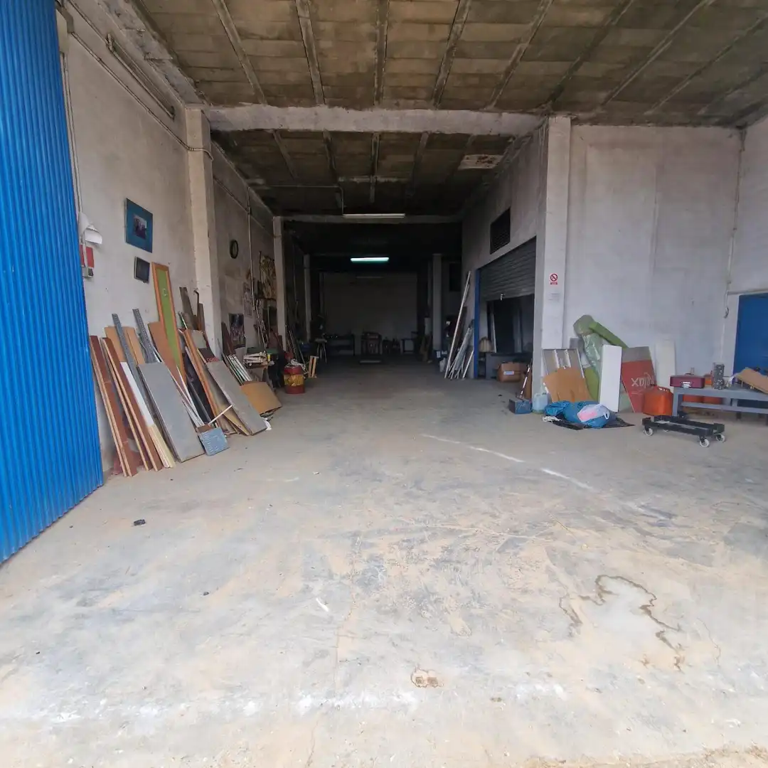 Nau industrial en venda a Dehesilla de Calamón - Campomanes, imagen 2