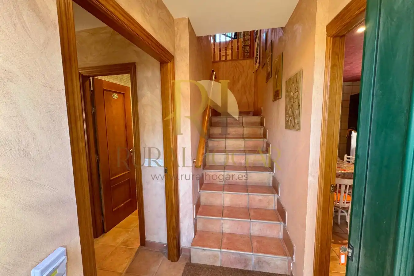 Detached homes for sale in Carretera Bayos, 1, Cabrillanes