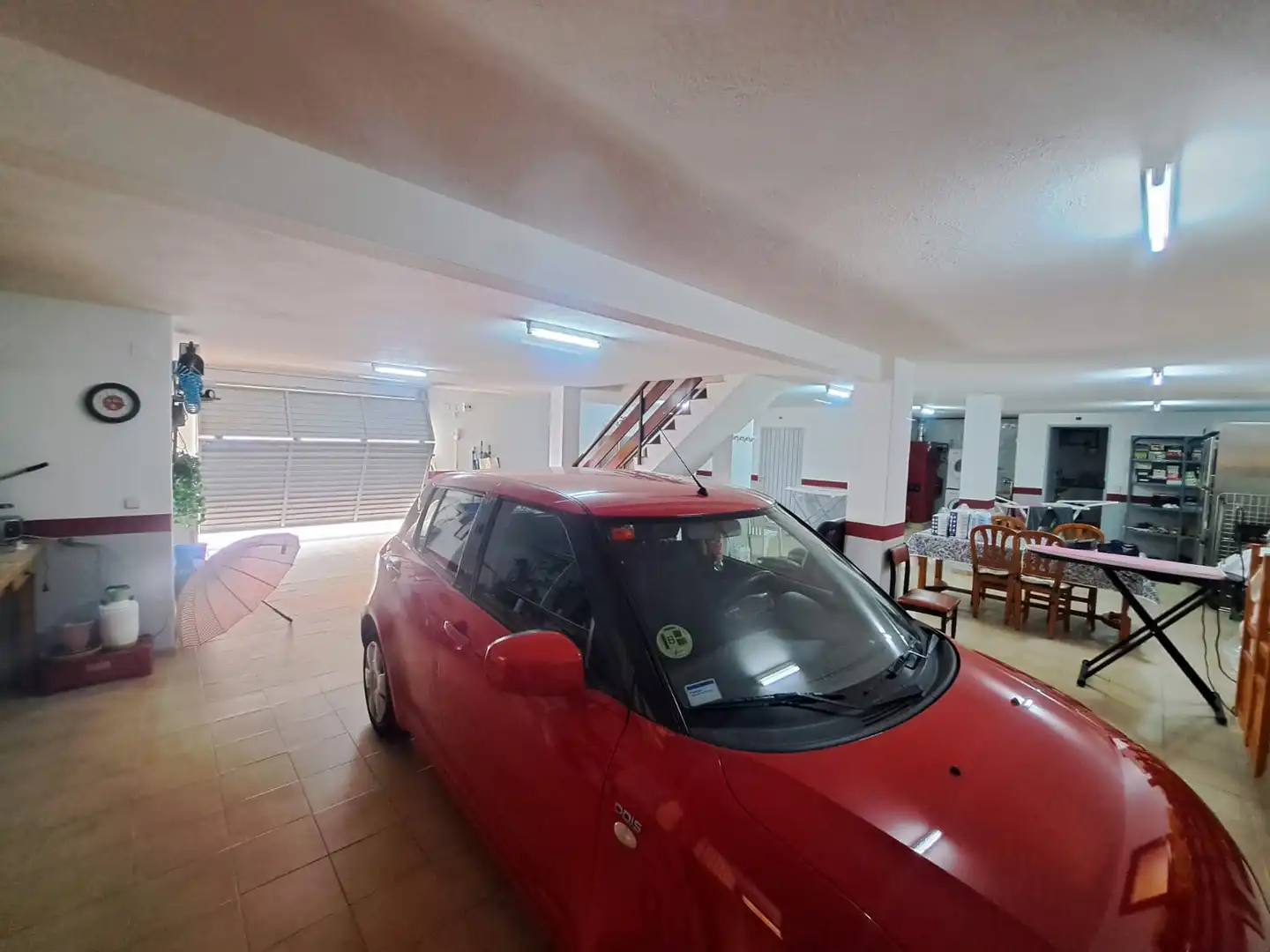 Parking de Casa o chalet en venta en Breda con Aire acondicionado, Calefacción y Jardín privado