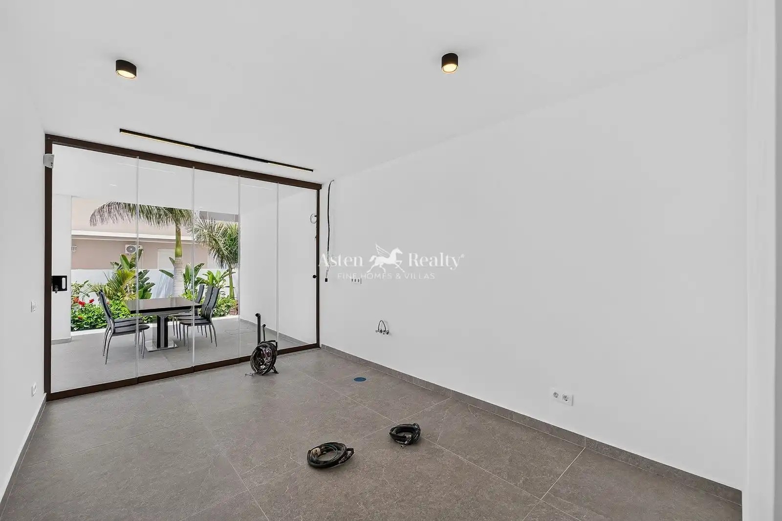 Casa o xalet en venda en Adeje amb Terrassa, Piscina i Alarma