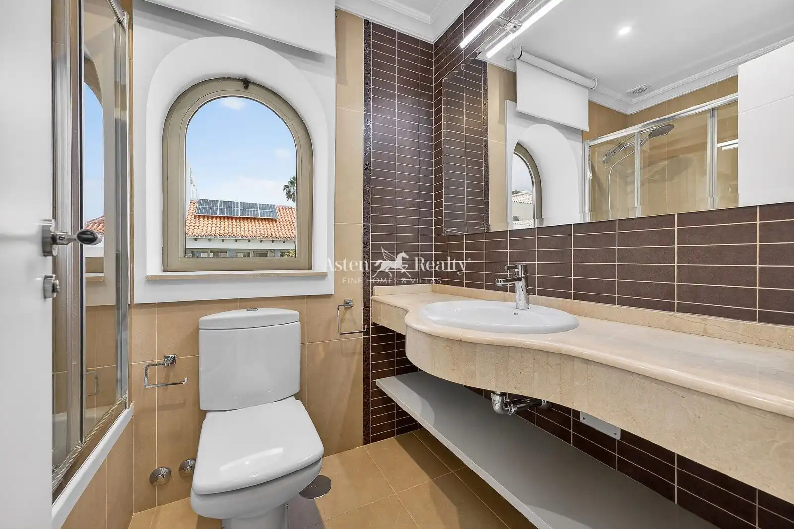 Casa con piscina en venta en Samarin, imagen 26